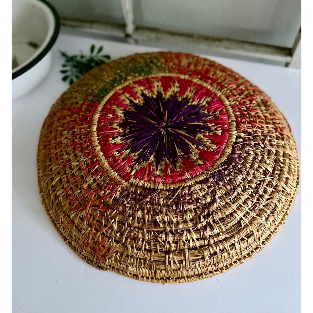 Vintage Boho Woven Wall Basket | 1970s Sunflower Starburst Basket - Picture 3 of 5